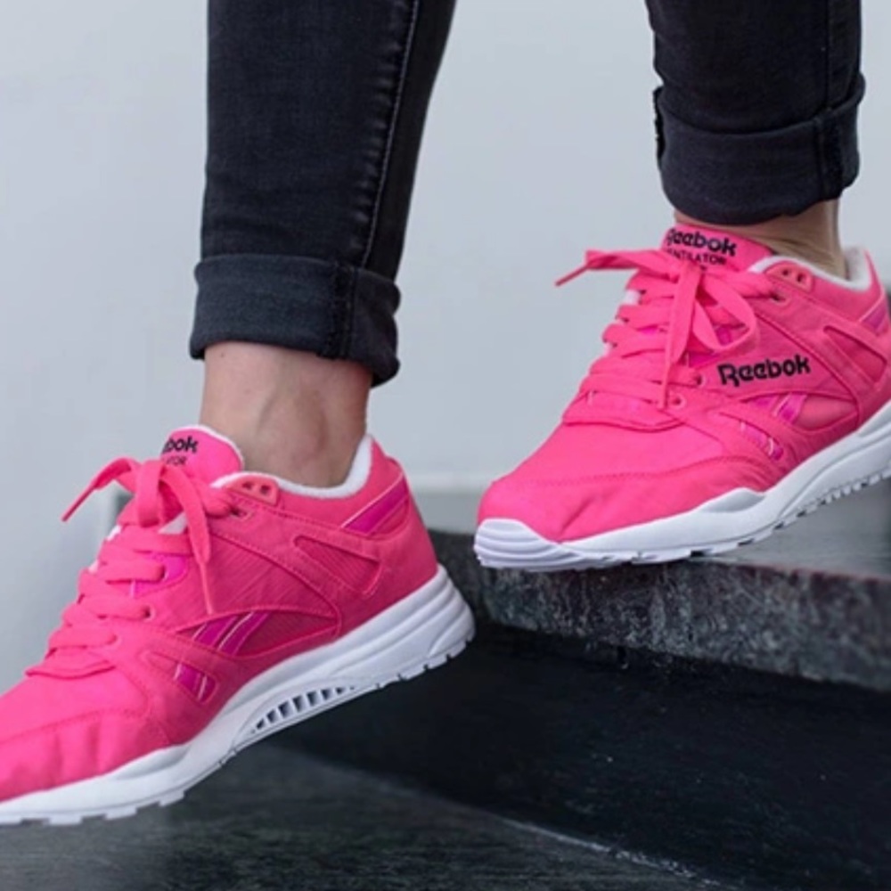 Reebok Low Top Ventilator Day-Glo Sneakers in Solar Pink